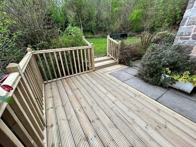 Timber balustrade suppliers and fitters Bridge of Allan